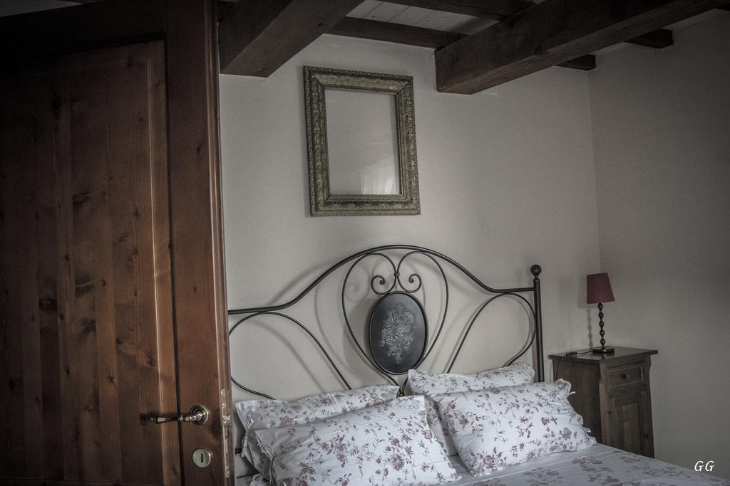 Mons Major Relais Villa Montemaggiore al Metauro Kamer foto