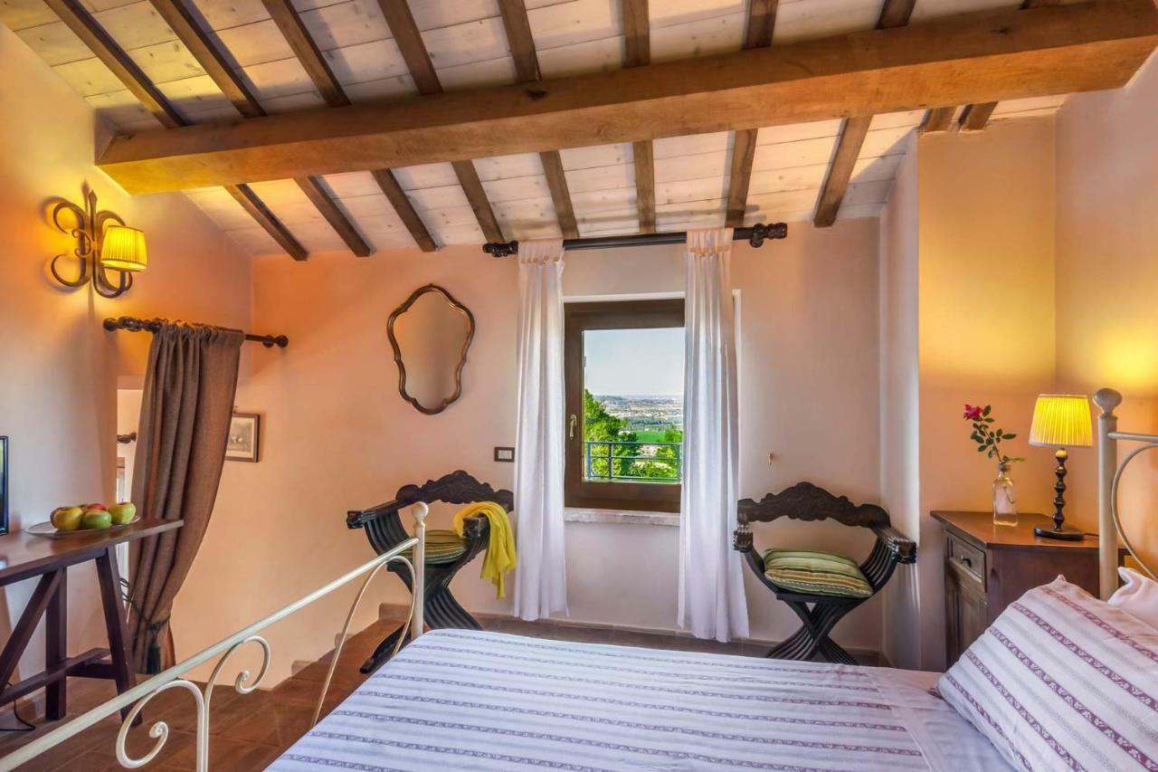 Mons Major Relais Villa Montemaggiore al Metauro Buitenkant foto